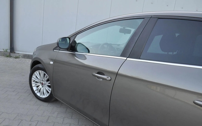 Fiat Bravo cena 17900 przebieg: 167000, rok produkcji 2010 z Tarnowskie Góry małe 562